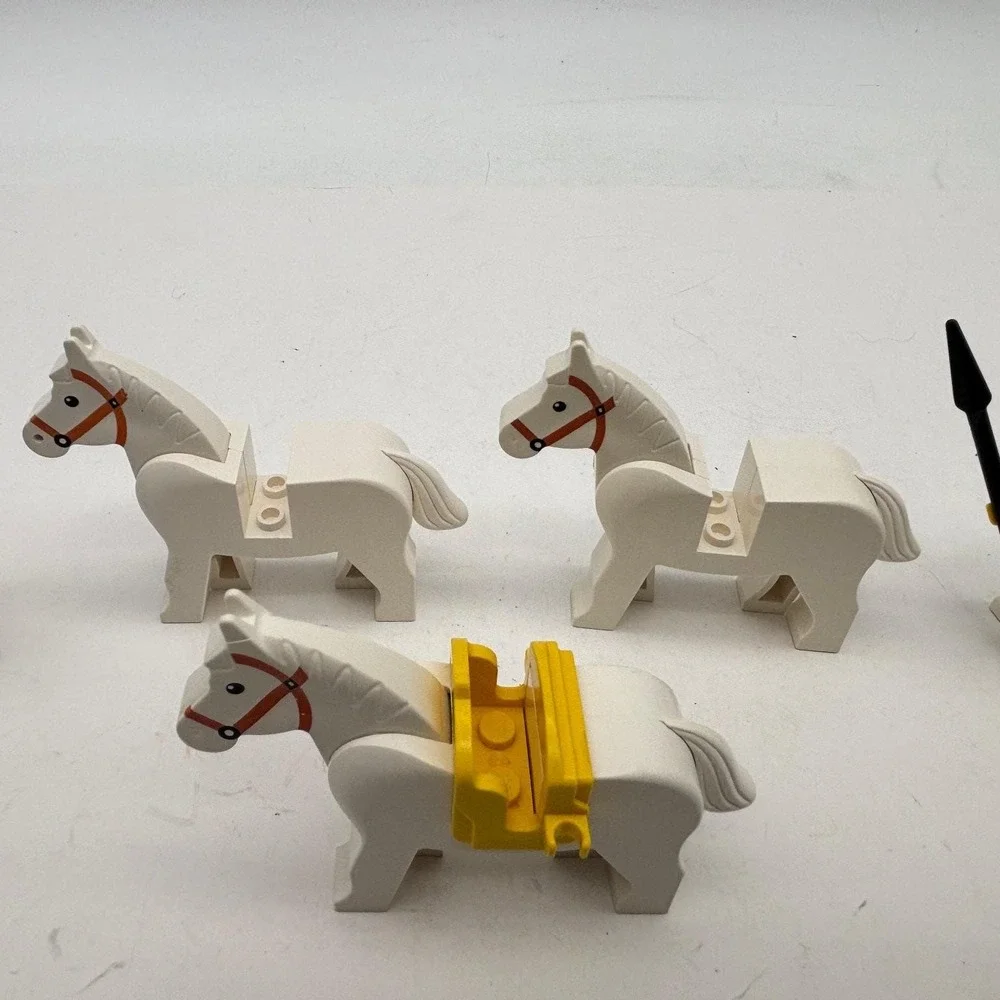LEGO Pirates Imperial Soldiers Minifigure Horse Lot x5 Vintage Muskets Spears